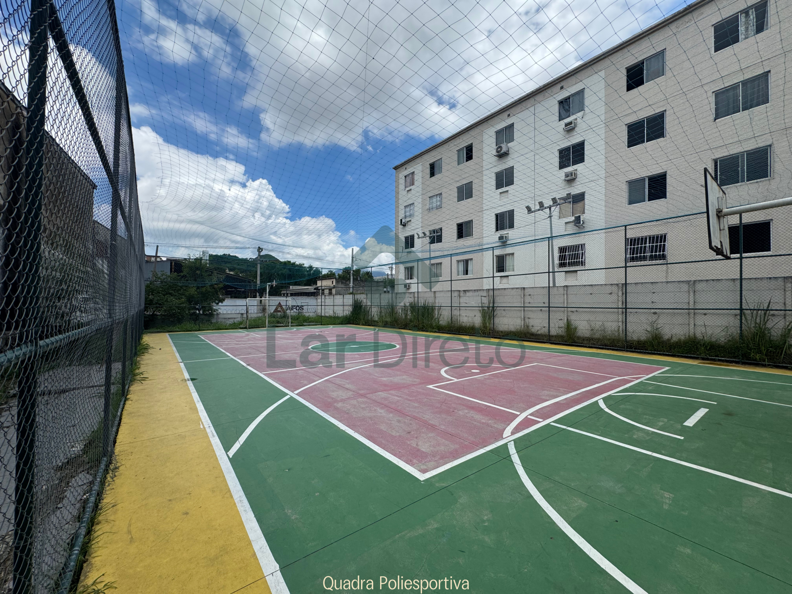 Quadra poliesportiva